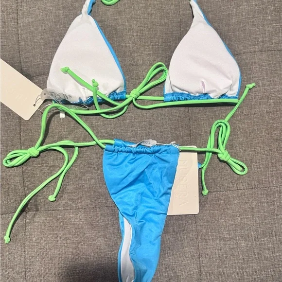 SHEIN Blue and Green Mushroom Bikini Set - Picture 2 of 2